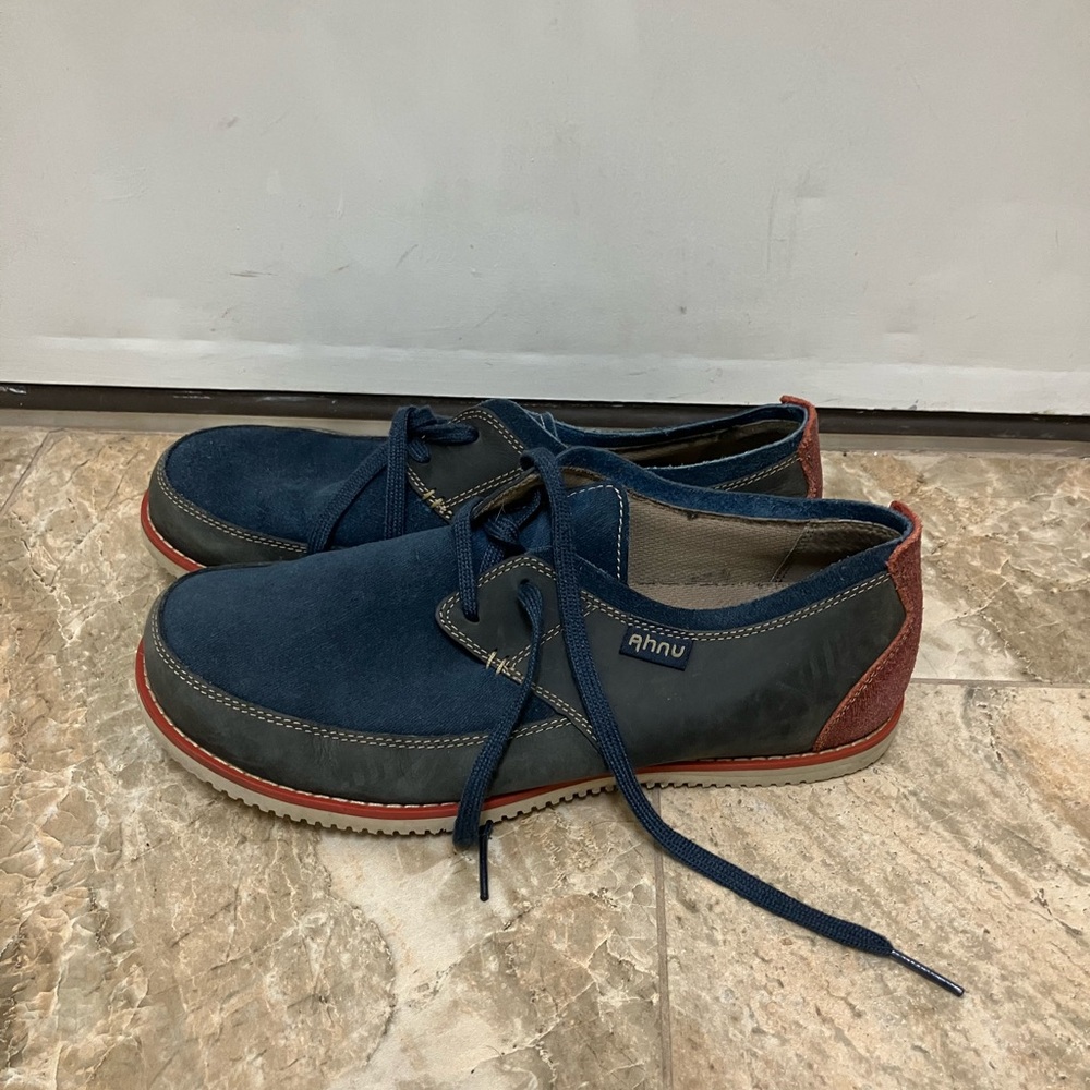 Ahnu Parkside Leather Oxfords Sneakers Men’s Size 9.5 Shoes Vibram